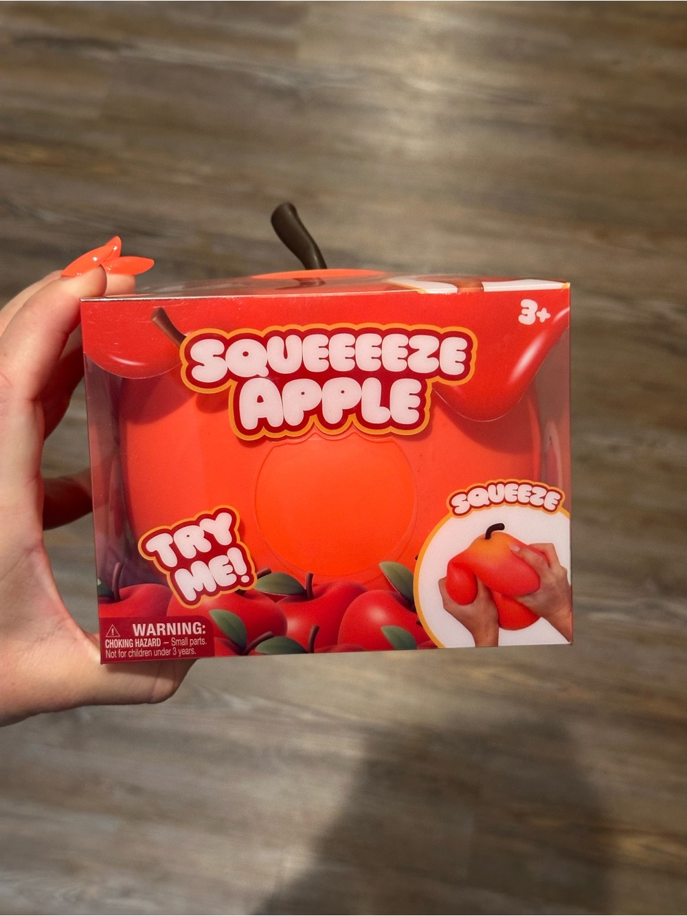 Squeeeze Apple - NEW IN BOX